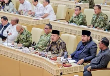 Bupati Rusdi Tegaskan Terus Perjuangkan Warga Lekok Sampai Ada Kepastian Hukum