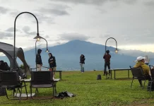 Thana Eatery, Tempat Nongkrong dengan Panorama Gunung yang Jadi Favorit Anak Muda