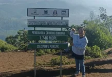 Siswi Kelas 3 SD Capai Puncak Gunung Bokong, Ayah Tanamkan Mental Pantang Menyerah