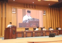 Pemkab Malang Serahkan Raperda Pertanggungjawaban APBD 2025 pada DPRD