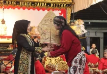 Bersih Desa dan Sedekah Bumi Desa Glanggang Pakisaji Malang Semarak