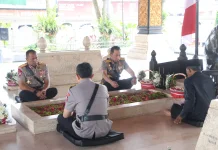 Sambut Hari Bhayangkara, Kapolri Ziarah ke Makam Bung Karno