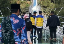 Akhir Juni, Jembatan Kaca Seruni Point Bromo Ditargetkan Dibuka untuk Umum