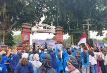 Ratusan Relawan SPPG Blitar Raya Gelar Apel Akbar, Dukung Kelanjutan Program MBG