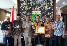 Wali Kota Batu Raih Penghargaan Tokoh Pendorong Pariwisata 2026