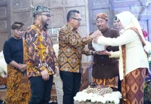 Merti Bumi Tulungrejo, Wali Kota Batu Ajak Lestarikan Budaya