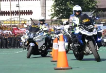 Atraksi 'Srikandi' Polwan Polres Malang Curi Perhatian di Hari Bhayangkara ke-80