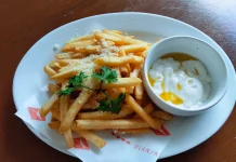 Tren Truffle Fries Kian Digemari, Hadirkan Cita Rasa Premium di Kafe Malang