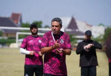Menatap Musim Kedua, Marcos Santos Kembali Ambil Alih Kemudi Latihan Arema FC