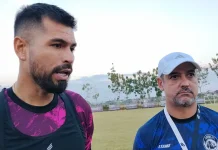 Marcos Santos Genjot Organisasi Pertahanan dan Intensitas Latihan Arema FC