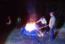 Polres Malang Musnahkan Alat Judi Sabung Ayam di Singosari Malang