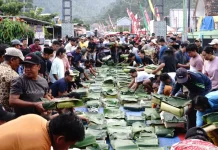 Peringati Hari Jadi ke-94, Desa Pujiharjo Malang Gelar Tradisi Encek-Encek