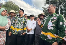 Temui Warga Alastlogo. Sekda Yudha Tegaskan Pemkab Pasuruan Siap Fasilitasi