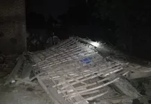 Rumah Warga Wonorejo Roboh Dihantam Angin Kencang