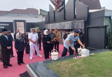 Ziarah dan Tabur Bunga Peringati Peristiwa 31 Juli 1947