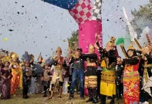 Eksotika Fun Walk Poncokusumo Malang Padukan Olahraga dan Seni Kostum ala JFF