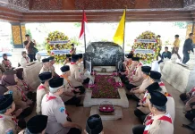 Ketua Kwarnas Awali Rangkaian Hari Pramuka dengan Ziarah Makam Bung Karno