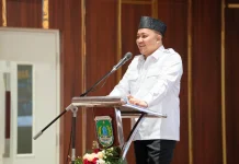 Bupati Rusdi Ajak Para Ayah Tak Hanya Mencari Nafkah tapi Selalu Ada 24 Jam