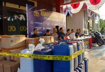 Dari Begal Karambit hingga 3.170 Liter Arak Bali, Polres Probolinggo Ungkap 4 Kasus