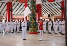 Bupati Malang Kukuhkan 75 Paskibraka, Minta Pelajar Bijak Gunakan Teknologi