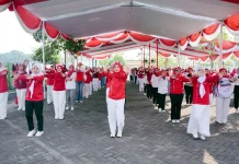 Memasyarakatkan Olahraga, Perwosi dan RSUD Grati Gelar Senam Bersama