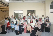 Mahasiswa KKN MAs 76 Ajak Anak TPQ Nur Rohman Berkreasi lewat Ecoprint