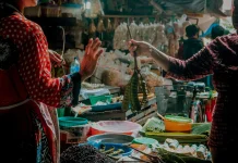 Tips Belanja Hemat saat Harga Bahan Pokok Naik