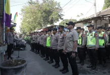 Polres Blitar Amankan Tradisi Siraman Gong Kyai Pradah