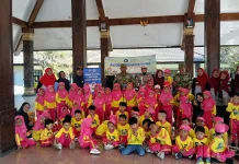Keseruan 65 Siswa RA Permata Hati Belajar Bersama Polisi dan Tentara di Singosari
