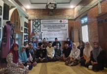UB Dampingi Pesantren Kanzun Najah Kembangkan Batik Beridentitas Santri