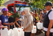 Kekeringan, Gubernur Khofifah Ajak Masyarakat Kabupaten Pasuruan Salat Istiqa'