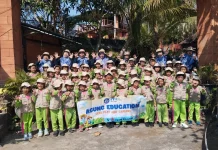 Siswa RA Fathul Ulum 01 Malang Olah Ikan Jadi Sempol di Asri'l Park