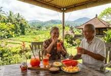 Jus Semangka Melon Segar Jadi Minuman Buah untuk Lansia