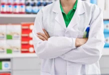 Peran Apoteker Lebih dari Sekadar Menyerahkan Obat