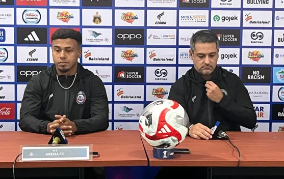 Terima Jamuan Bhayangkara FC, Arema FC Akui Dilanda Krisis Lini Belakang
