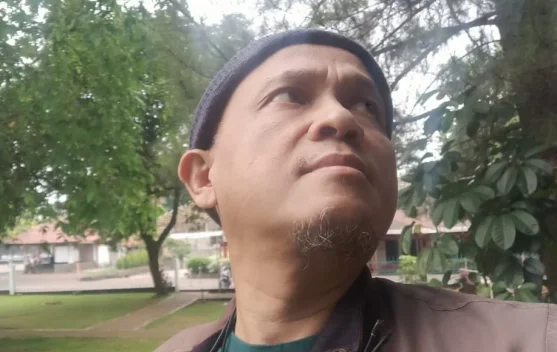 Sangkar Besi Digital: Paradoks Budaya HAM di tengah Mesin Birokrasi