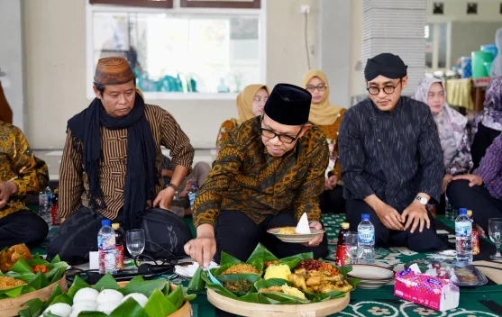 Wali Kota Batu Ajak Masyarakat Lestarikan Tradisi Pawon Suro
