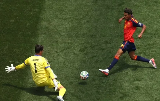 Striker Spanyol Siap Hadapi Prancis di Semifinal