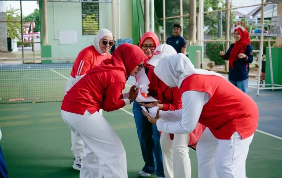 PKK dan Organisasi Perempuan se- Kabupaten Pasuruan Adu Ketangkasan