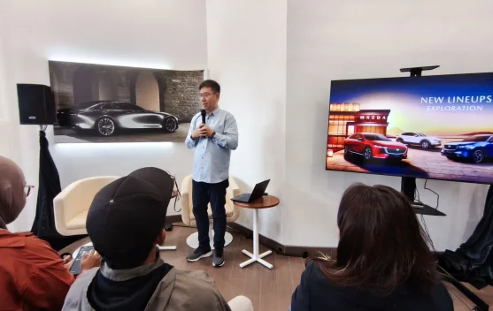 Mazda Pamerkan Empat Model di BCA Expo Malang
