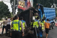Polda Jatim Analisa Penyebab Tabrakan Truk dan KA Dhoho