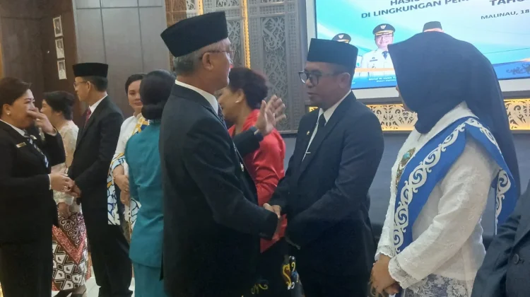 Bupati Malinau Instruksikan Pejabat Baru Segera Bekerja Cepat