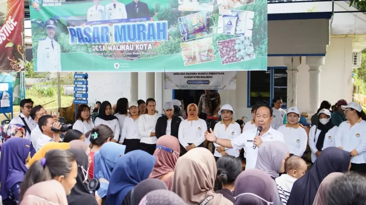 Pasar Murah Ramadan DWP dan Perindag Malinau Diserbu Warga