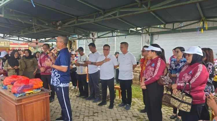 Pemkab-PKK Malinau Bantu Warga lewat Pasar Murah Ramadan