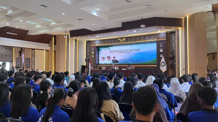Buka Akses Beasiswa Penuh, Bupati Malinau Panggil Ratusan Pelajar