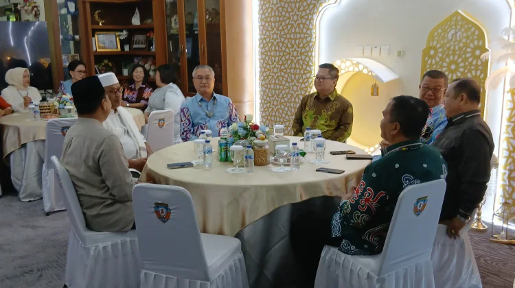 Bupati Malinau Silaturahmi Idul Fitri di 11 Rumah Setelah Kondisi Pasca Banjir