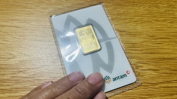 Harga Emas Antam Bangkit usai Tekanan Sepekan Terakhir
