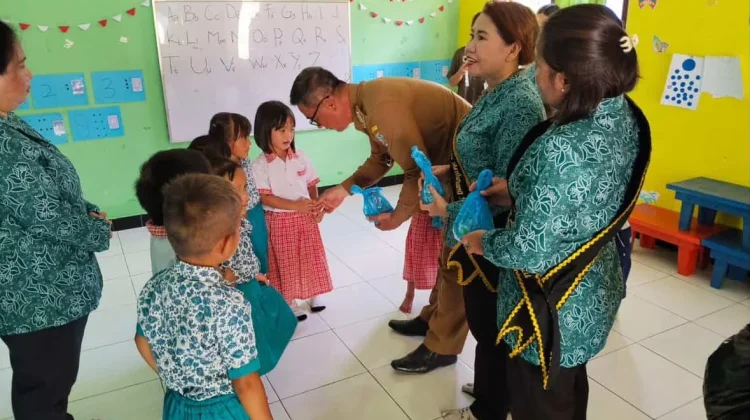 Awasi Pertumbuhan Anak, Bunda PAUD Sambangi Long Kebinu-Mekatip