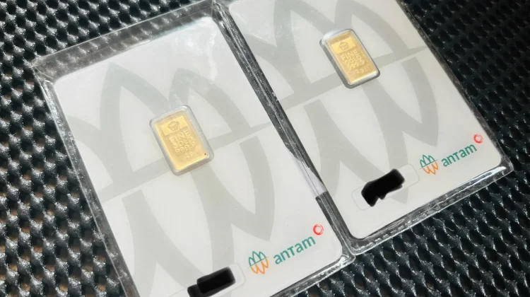 Harga Emas Antam Bangkit usai Tekanan Pasar