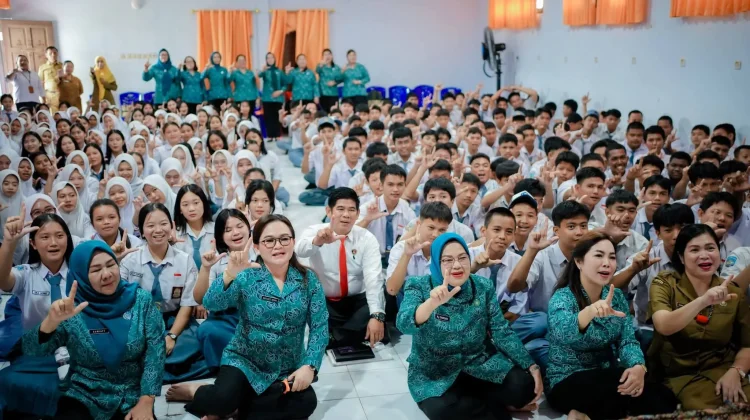 Ajak Siswa SMKN 2 Jauhi Narkoba, PKK Malinau Gelar Sosialisasi KRISAN